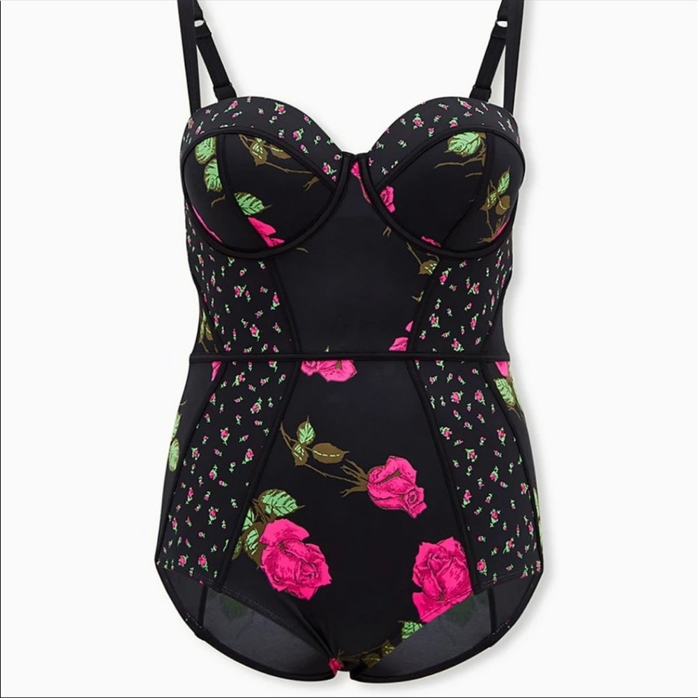 Torrid 2X Swimsuit Betsey Johnson Rose One Piece